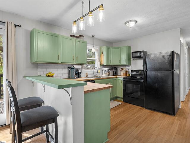 Photo of 313 Tubbs Mountain Road