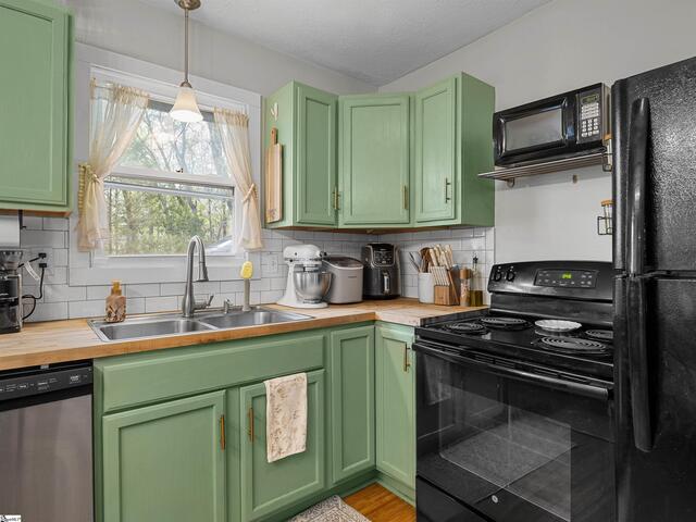 Photo of 313 Tubbs Mountain Road
