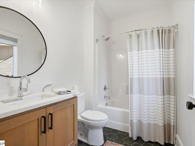 Photo of 724 Red Hill Road