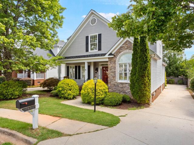 Photo of 15 Crabapple Court
