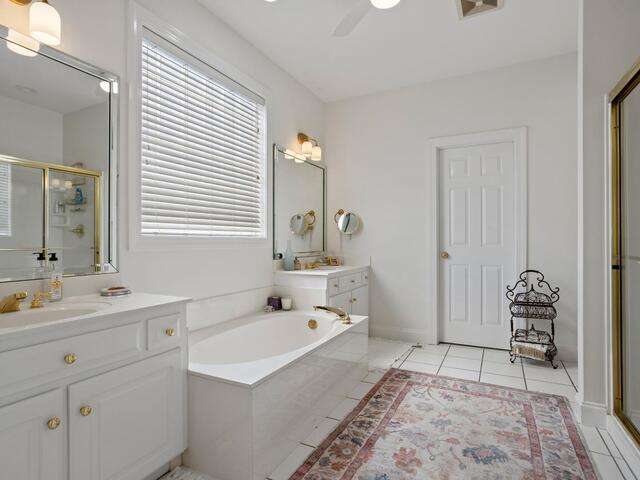 Photo of 15 Crabapple Court