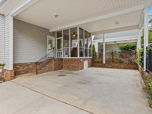 Photo of 15 Crabapple Court