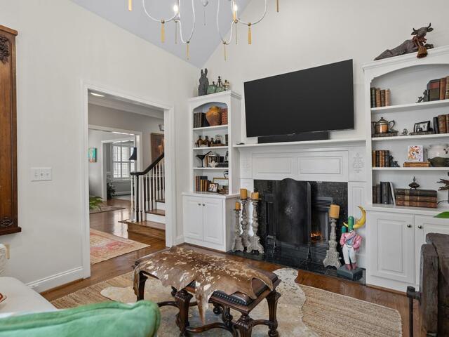 Photo of 15 Crabapple Court