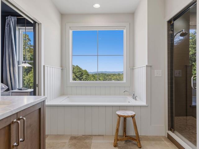 Photo of 1331 Tubbs Mountain Road