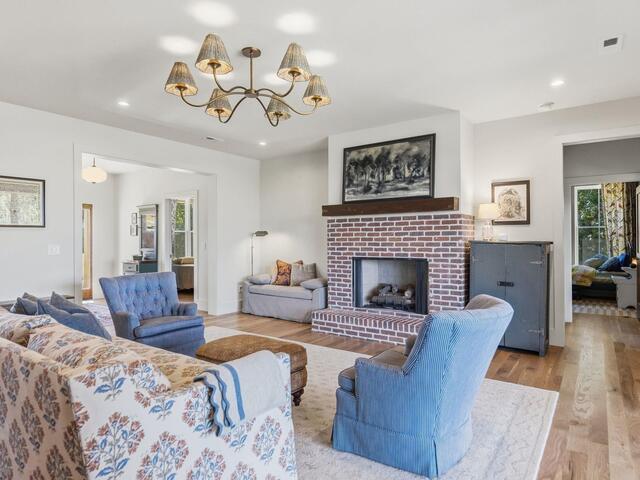 Photo of 1331 Tubbs Mountain Road