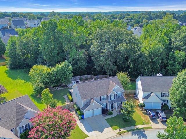 Photo of 105 Saddlebrook Lane