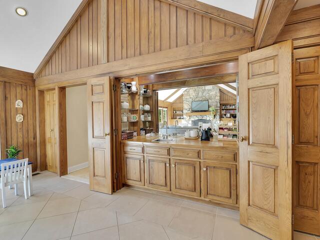 Photo of 102 Graystone Road