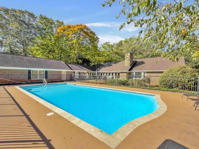 Photo of 102 Graystone Road