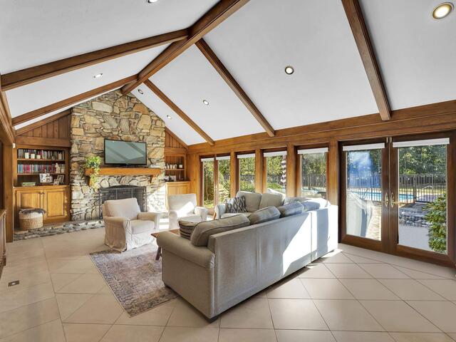 Photo of 102 Graystone Road