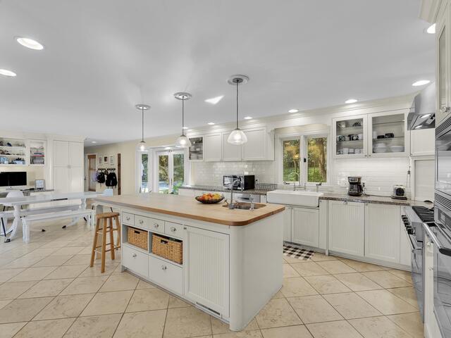 Photo of 102 Graystone Road