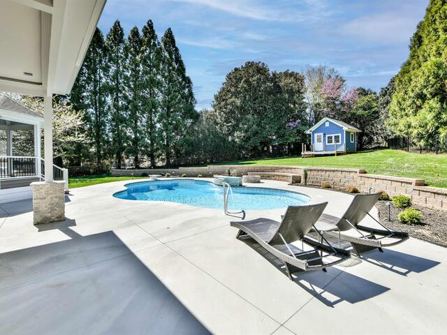 Photo of 518 Spaulding Lake Drive