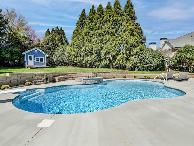 Photo of 518 Spaulding Lake Drive