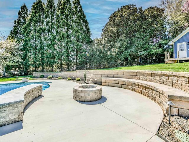 Photo of 518 Spaulding Lake Drive
