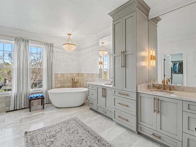 Photo of 518 Spaulding Lake Drive