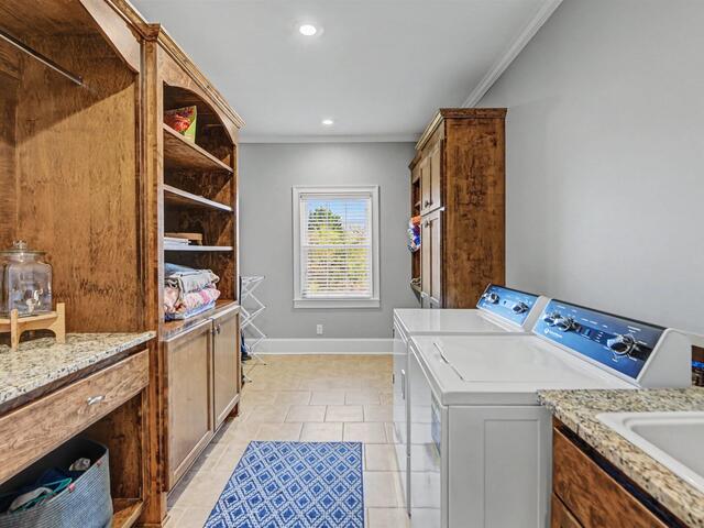 Photo of 518 Spaulding Lake Drive