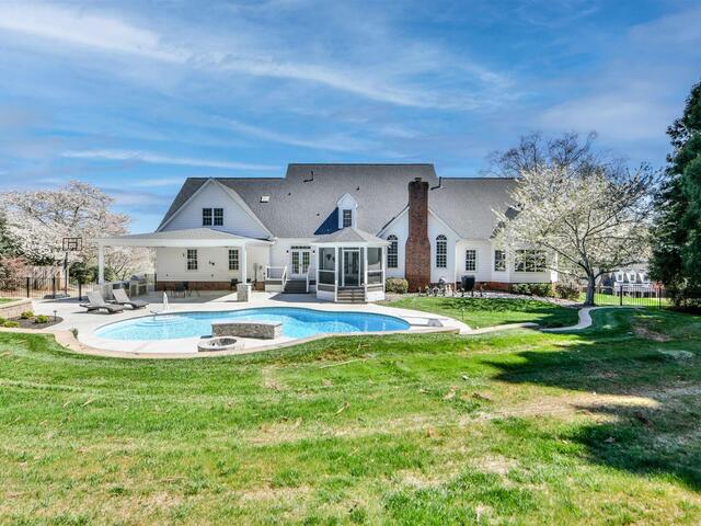 Photo of 518 Spaulding Lake Drive