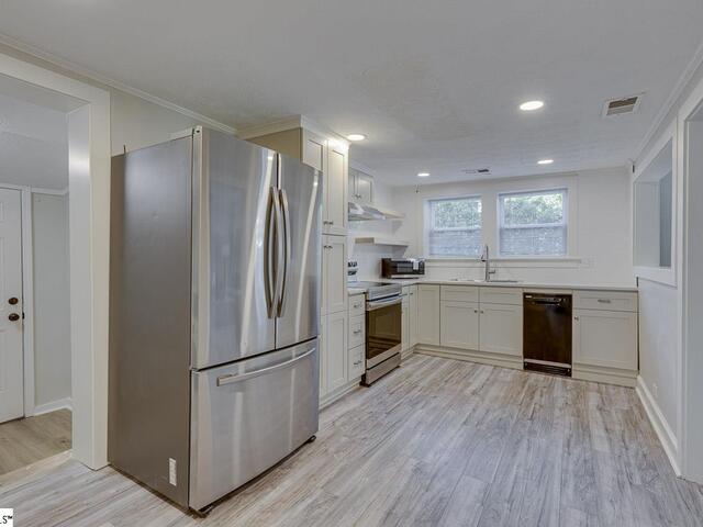 Photo of 26 8th Street