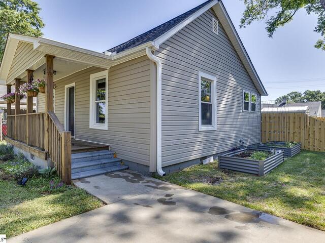 Photo of 26 8th Street