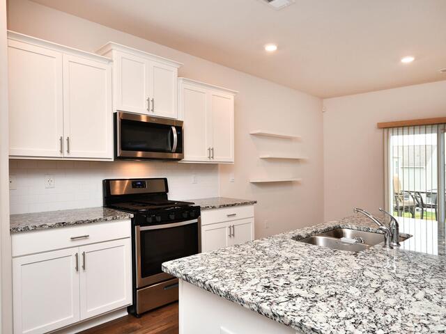 Photo of 205 Lily Pond Place