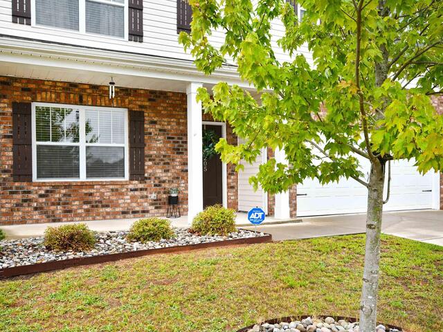 Photo of 205 Lily Pond Place