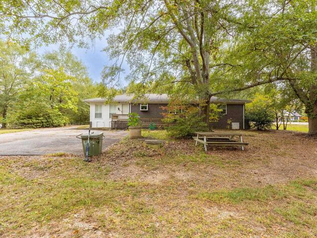 Photo of 1212 W Georgia Road