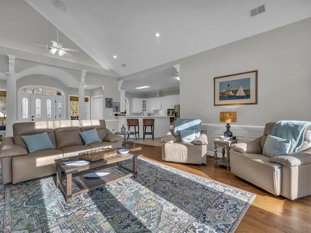 Photo of 88 Summerset Point Drive