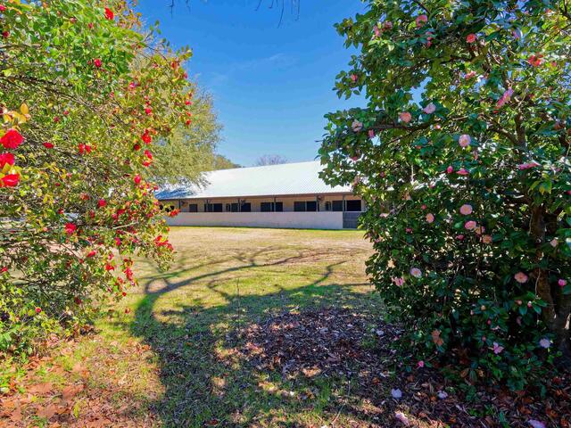 Photo of 1240,1241,1242 SE Audubon Drive