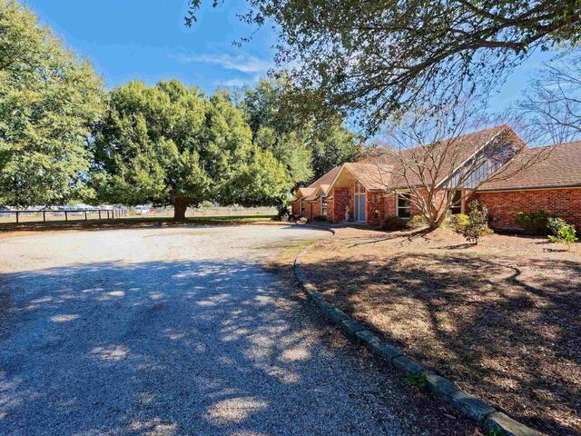 Photo of 1240,1241,1242 SE Audubon Drive