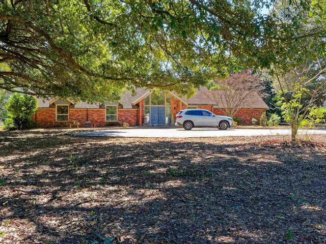 Photo of 1240,1241,1242 SE Audubon Drive