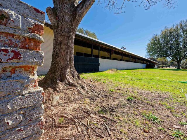 Photo of 1240,1241,1242 SE Audubon Drive