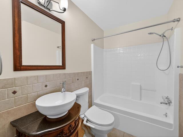 Photo of 104 Salem Court