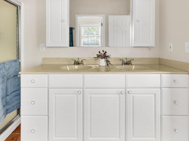 Photo of 125 Lake Robinson Pointe