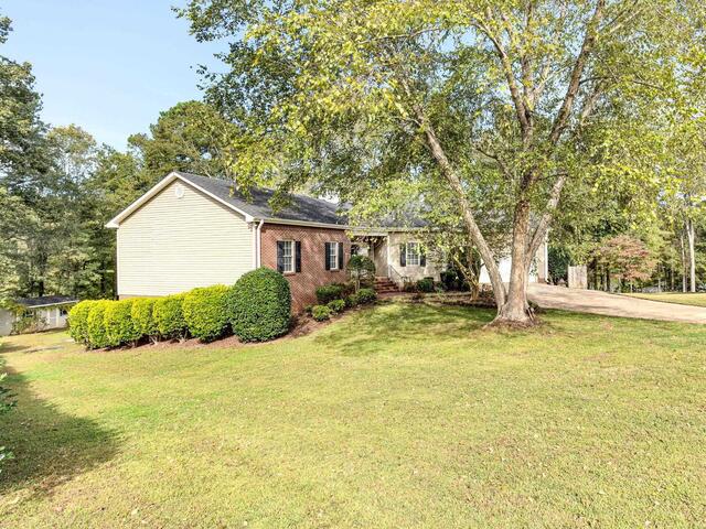 Photo of 125 Lake Robinson Pointe