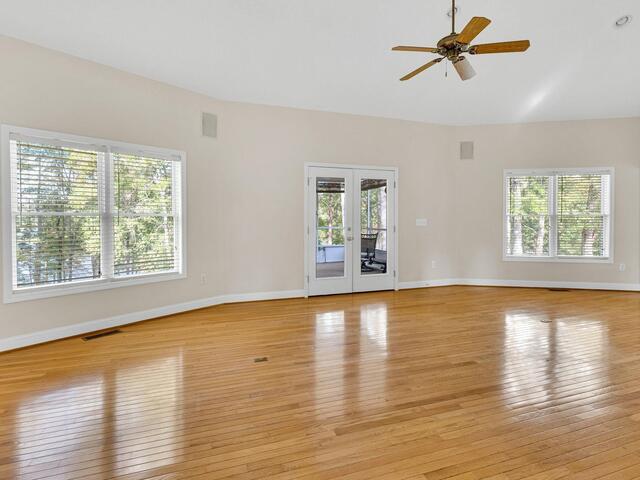 Photo of 125 Lake Robinson Pointe