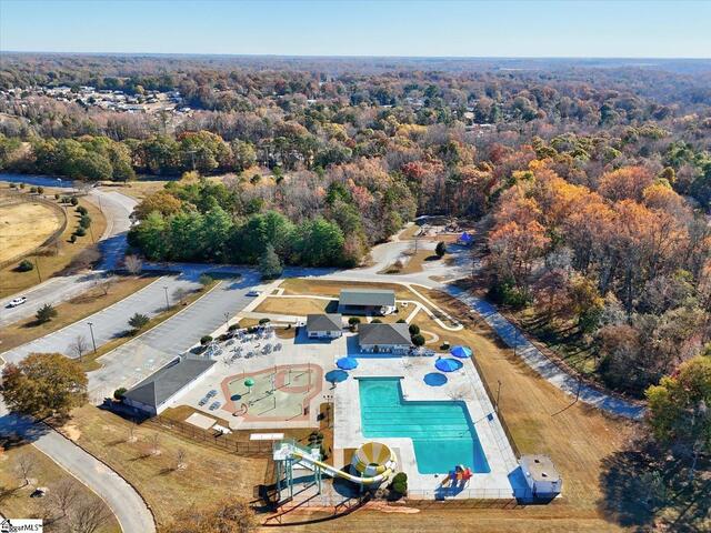 Photo of 579 Davis Road