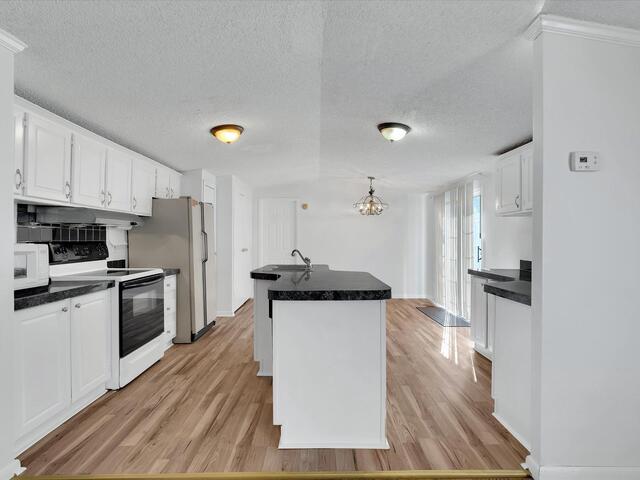 Photo of 210 Elaine Drive