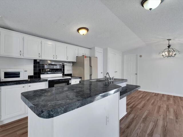 Photo of 210 Elaine Drive