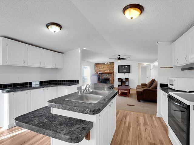 Photo of 210 Elaine Drive