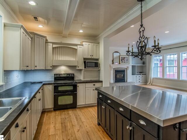 Photo of 1482 Price House Road