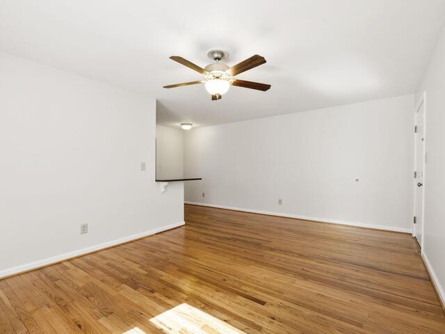 Photo of 907 Hampton Avenue