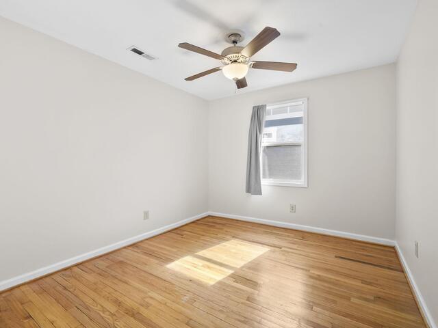 Photo of 907 Hampton Avenue