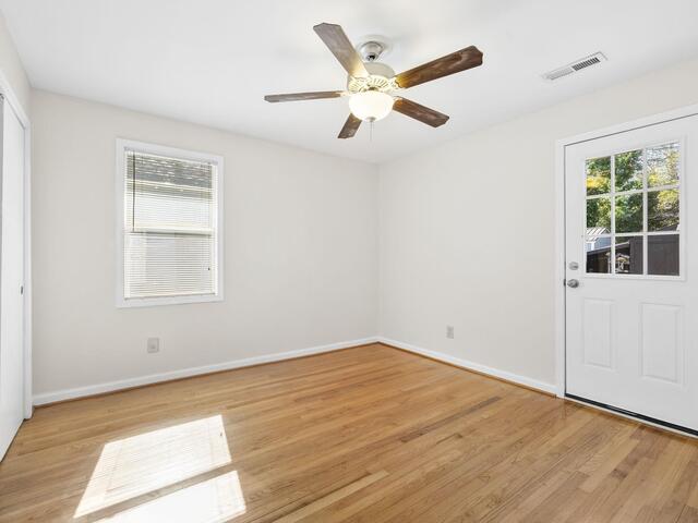 Photo of 907 Hampton Avenue