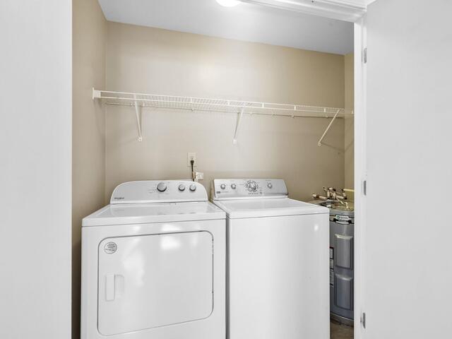 Photo of 907 Hampton Avenue