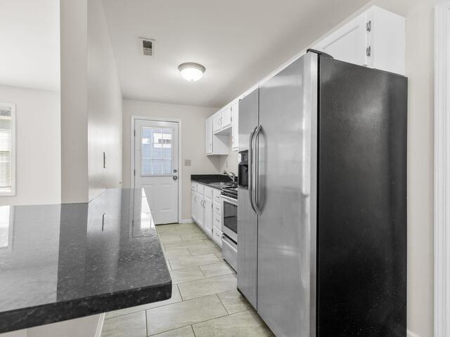 Photo of 907 Hampton Avenue