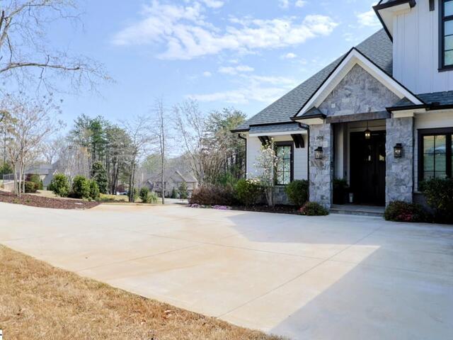 Photo of 201 Bent Hook Way