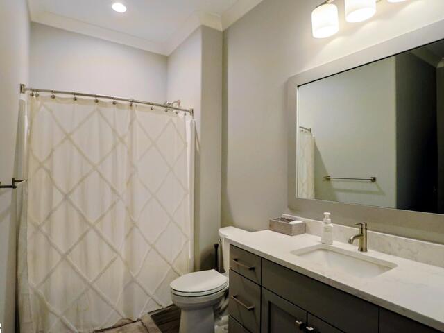 Photo of 201 Bent Hook Way