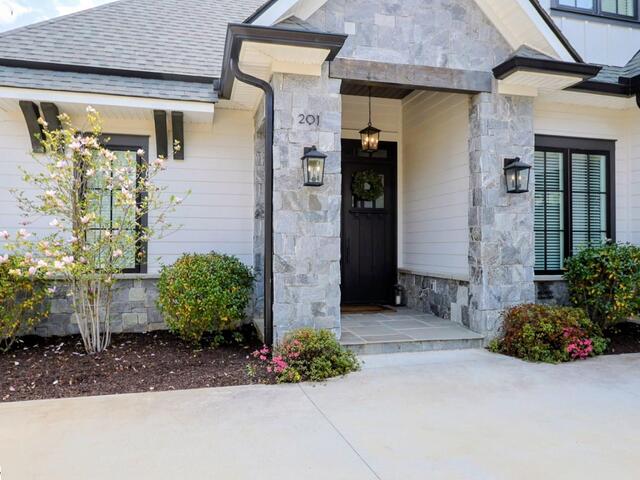 Photo of 201 Bent Hook Way