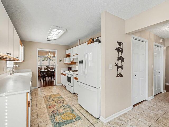 Photo of 139 Forest Lake Drive