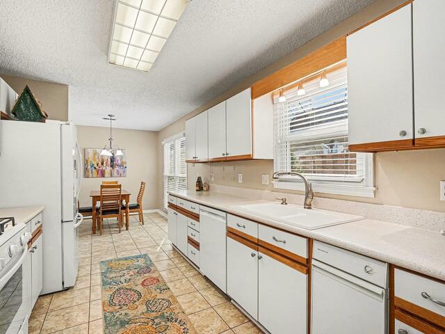 Photo of 139 Forest Lake Drive