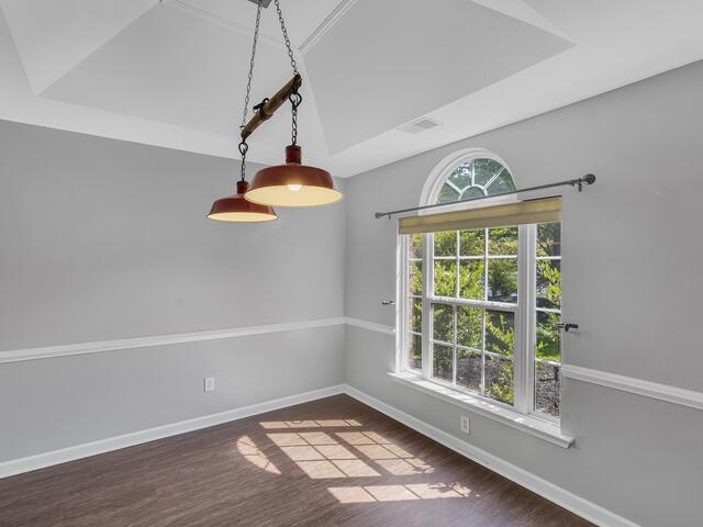 Photo of 229 Stapleford Park Drive